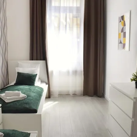 Very New Place With Air Conditioning Apartment *