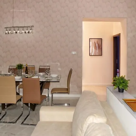 Apartment Very New Place With Air Conditioning Budapest