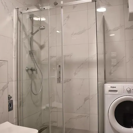 Very New Place With Air Conditioning Apartment *